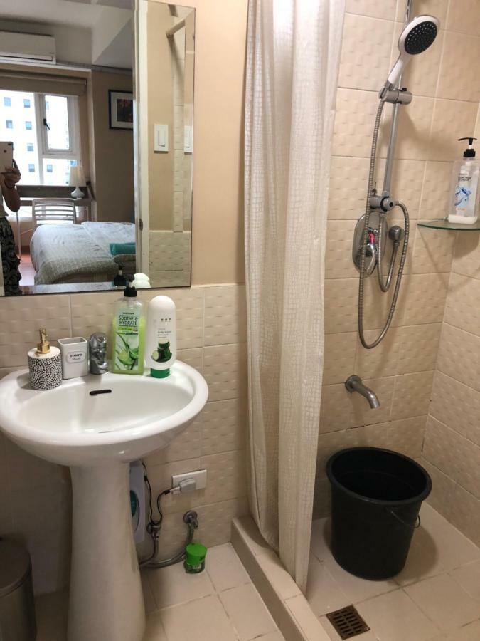 מנילה Loft Condo Beside Shangri-La Fort מראה חיצוני תמונה